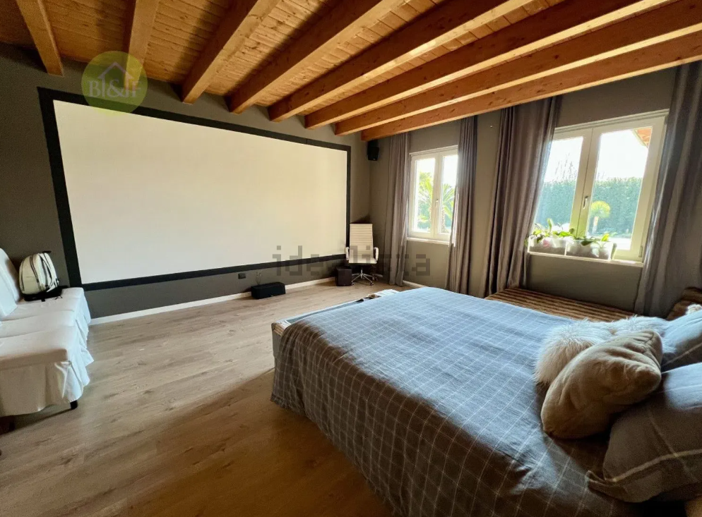 villa in vendita