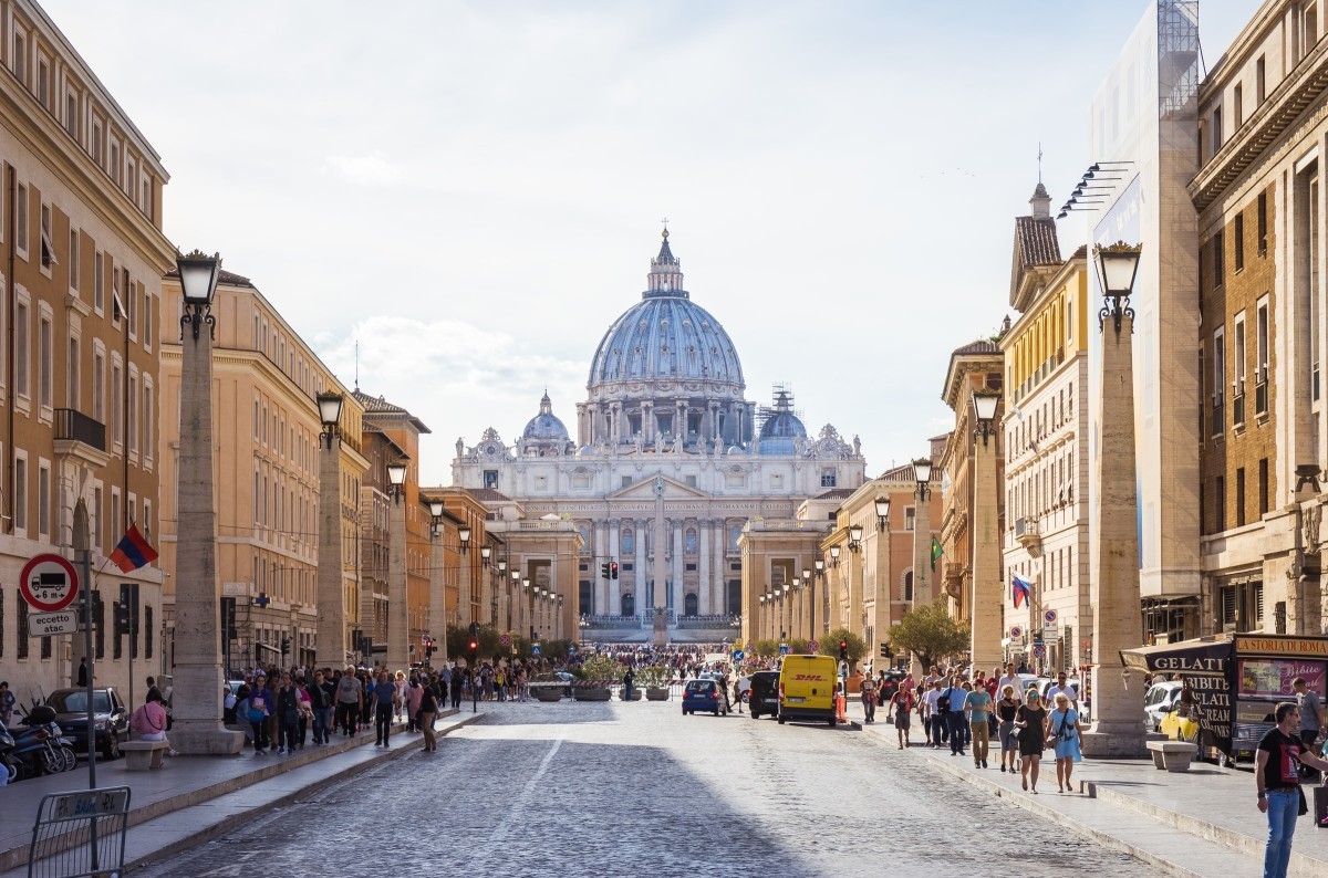 Retire in Lazio, including Italy's capital Rome Unsplash