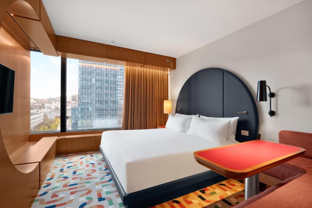 The Standard Bruselas