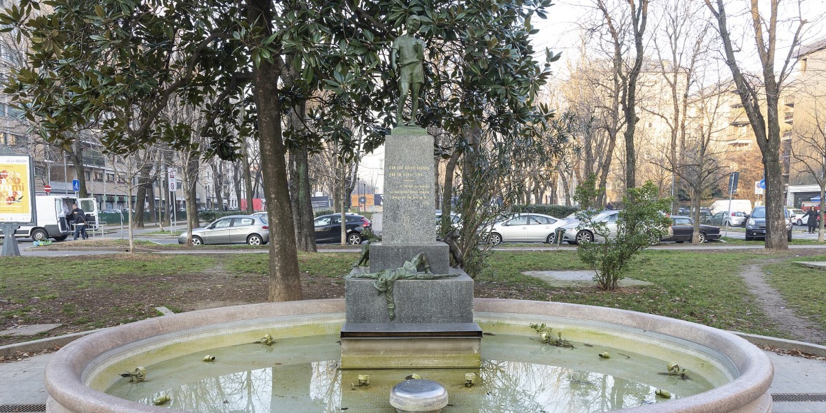 fontana pinocchio milano