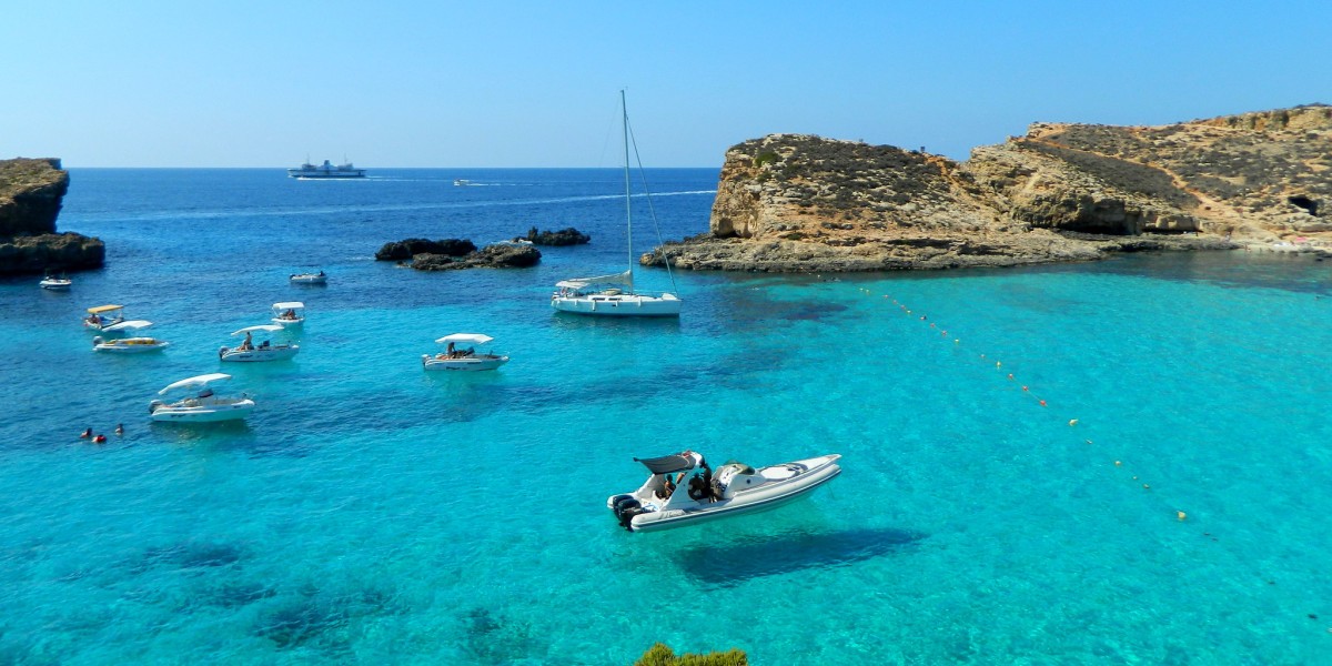 isola di comino malta la laguna blu