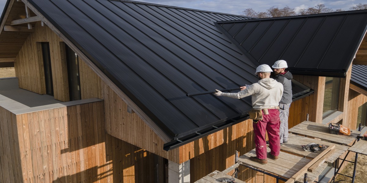 Alzare il tetto di una casa: quanto costa e cosa c'è da sapere 