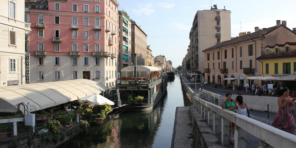 mercati milano di domenica