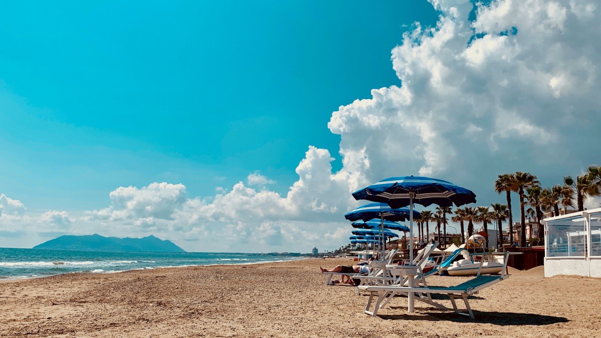 quando apriranno gli stabilimenti balneari