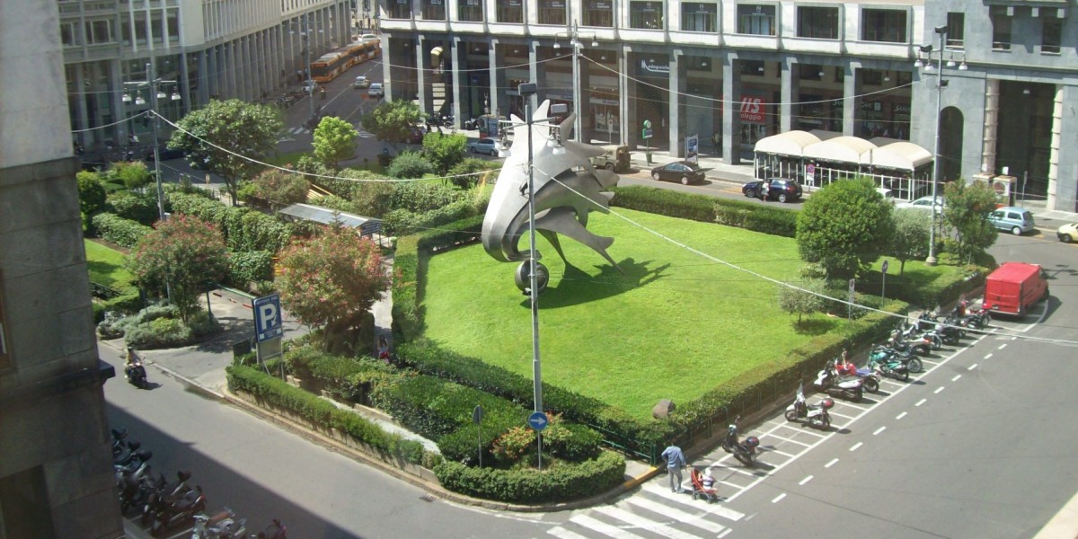 mercati milano di domenica