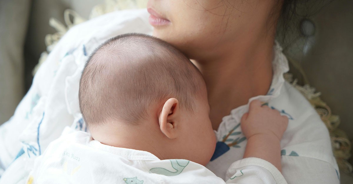 Prolungamento maternità obbligatoria a 7 mesi