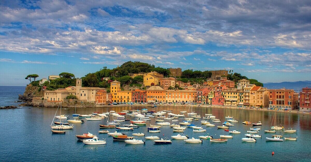 La vista della Baia del Silenzio a Sestri Levante La vista della Baia del Silenzio a Sestri Levante