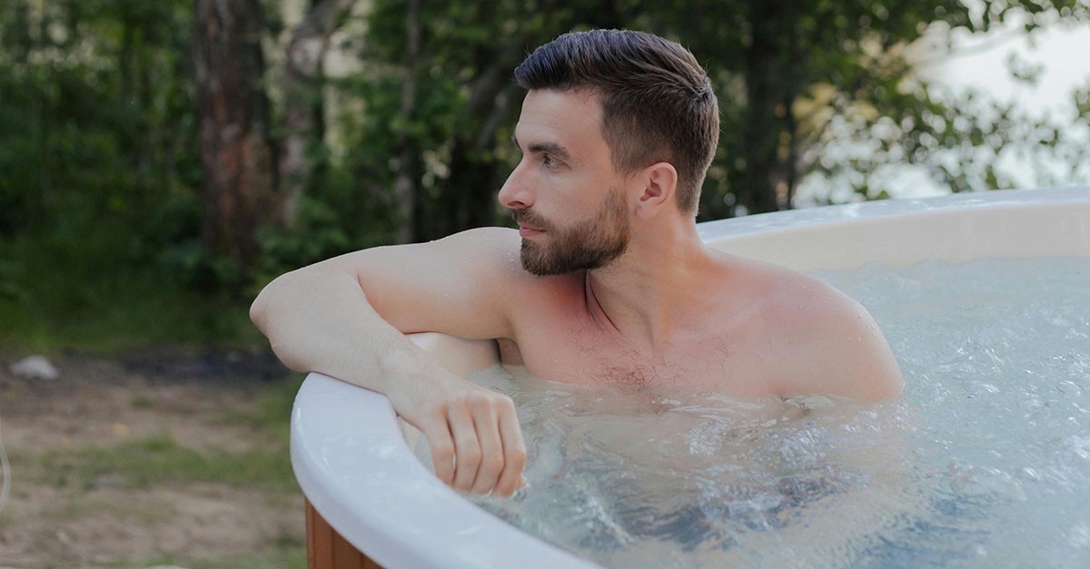 Idromassaggio in giardino