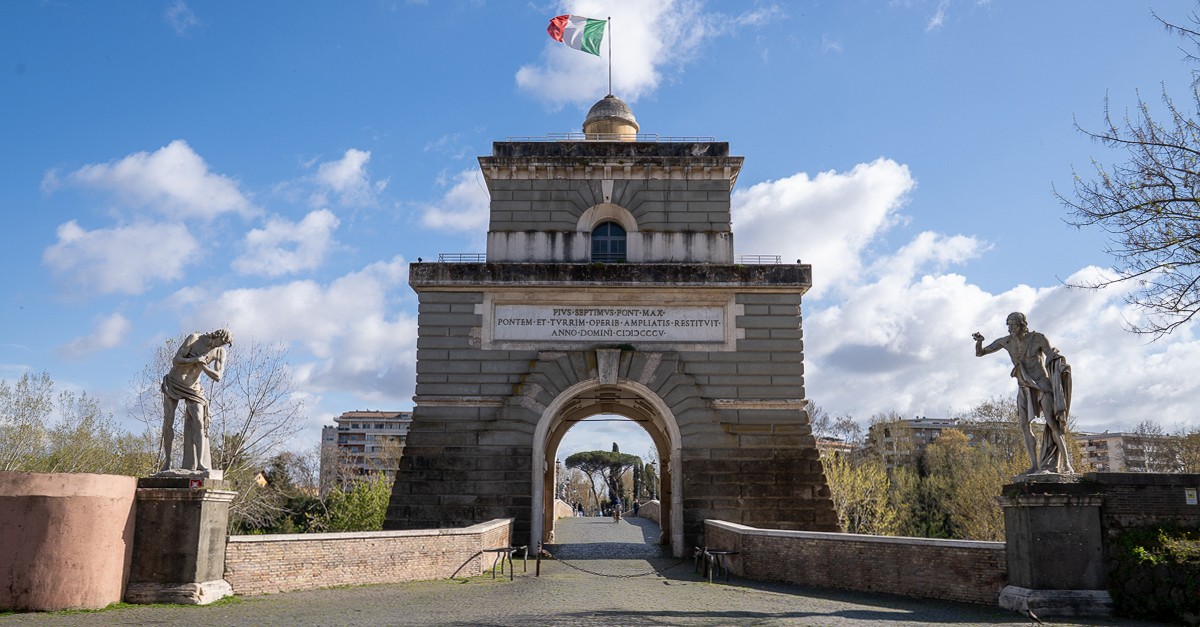 Ponte Milvio a Roma