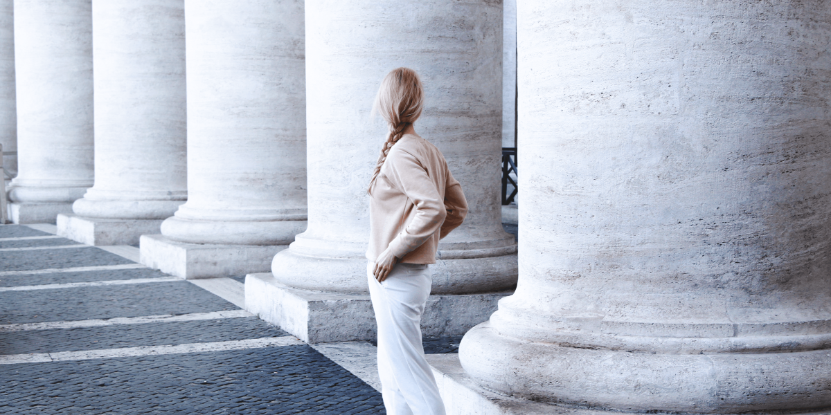 quante colonne ci sono in Piazza San Pietro