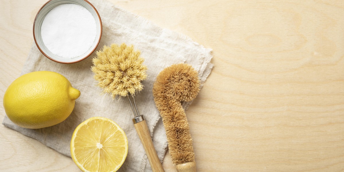 pulire con il limone