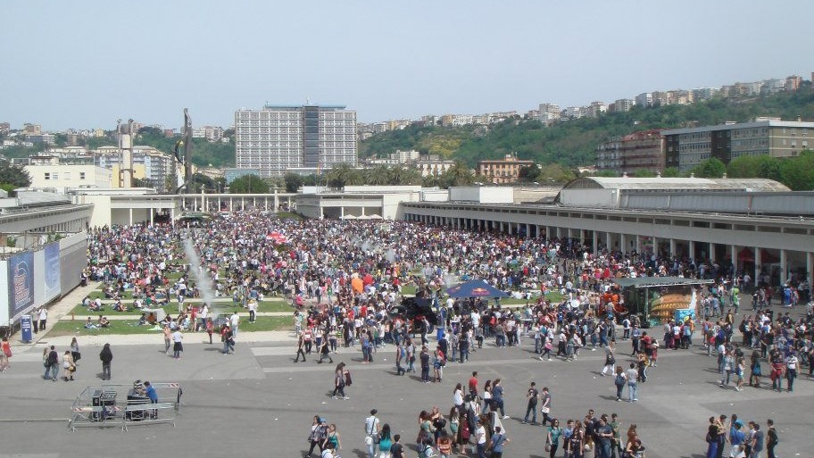 cosa fare a napoli a maggio 2025