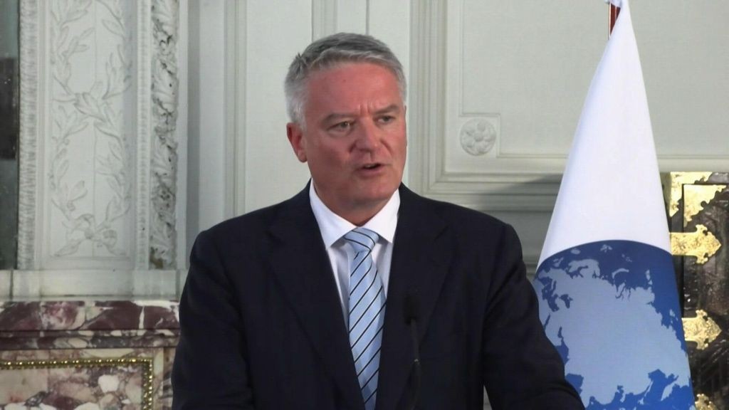 ##Ocse lima ancora stime crescita Italia, Pil 2025 +0,6%, 2026 +0,7%