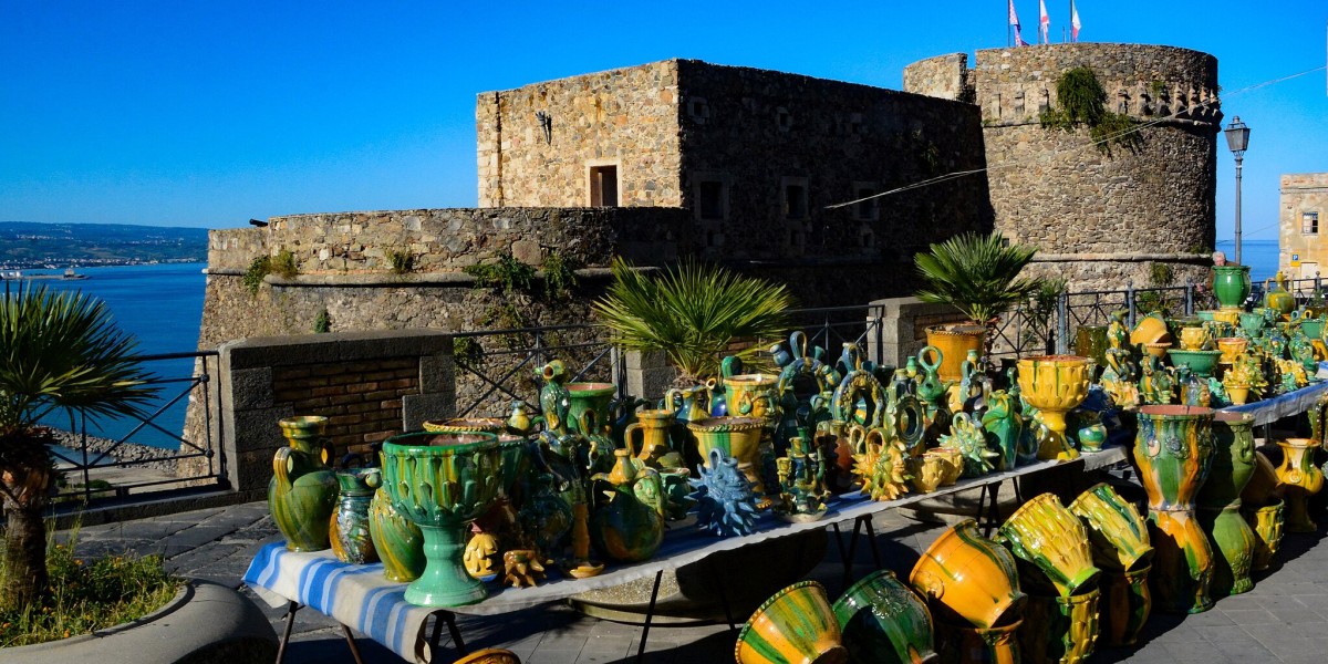 Castelli sul mare in Calabria