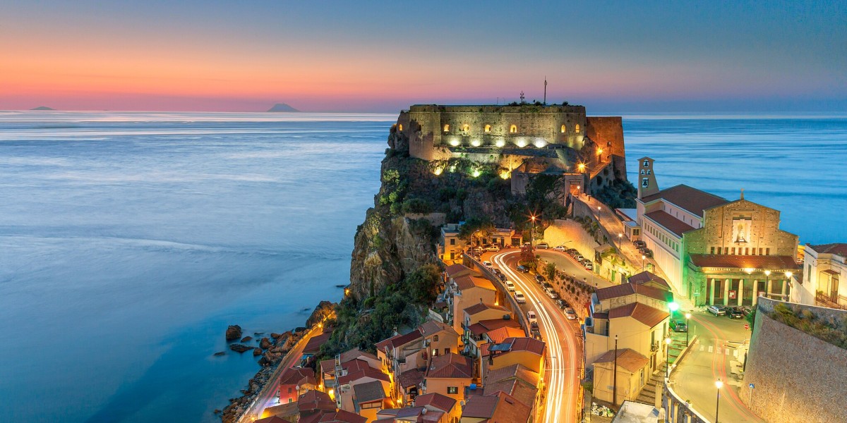 Castelli sul mare in Calabria