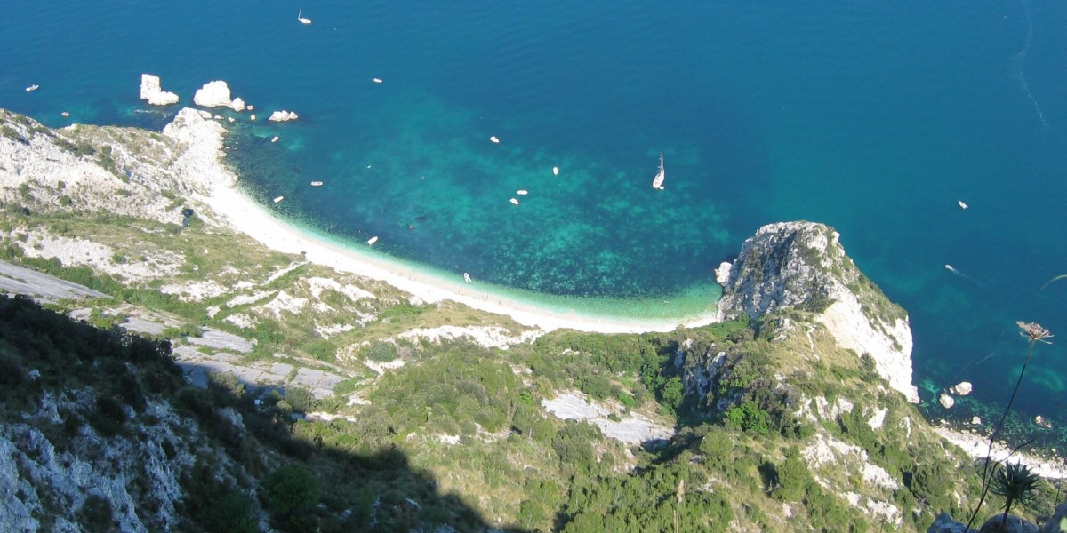 spiaggia delle due sorelle 