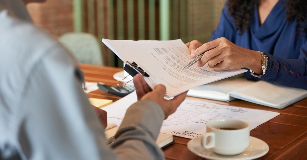 La sottoscrizione di un contratto d'acquisto Documenti di un contratto