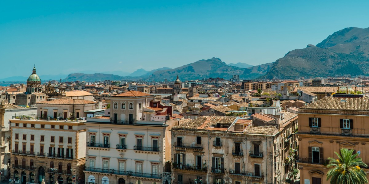 Living in Palermo