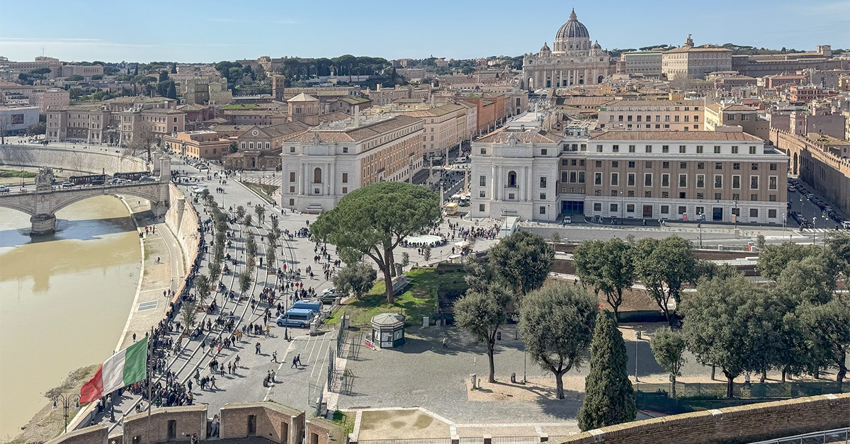 Piazza Pia