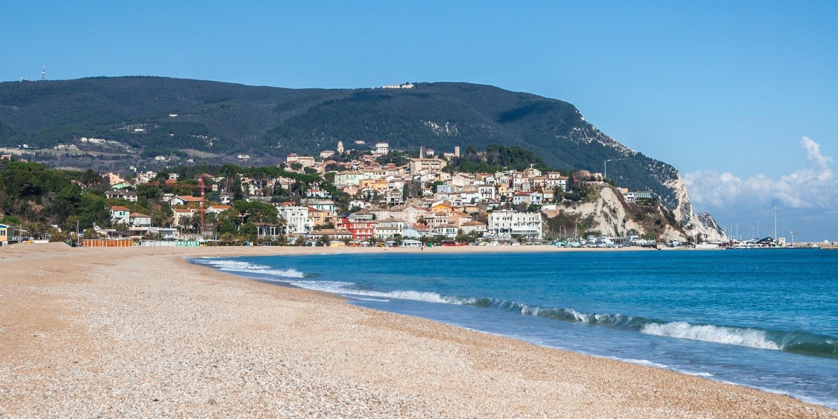 spiaggia delle due sorelle