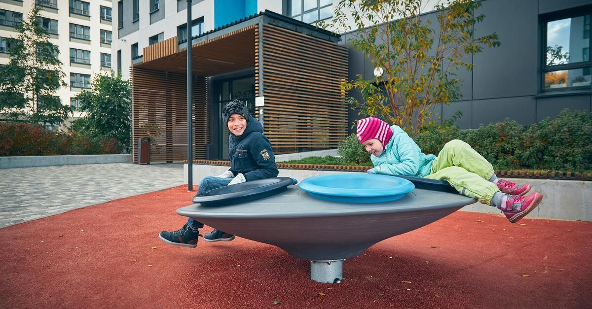 Famiglie con bambini possono trovsre sttivitá nelle case di quartiere