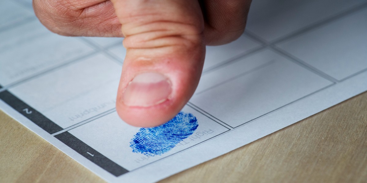 carta identità cartacea valida per espatrio Impronta digitale