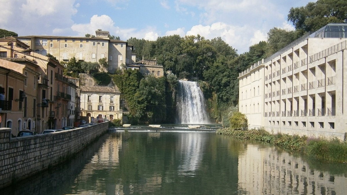 cosa vedere a isola del liri