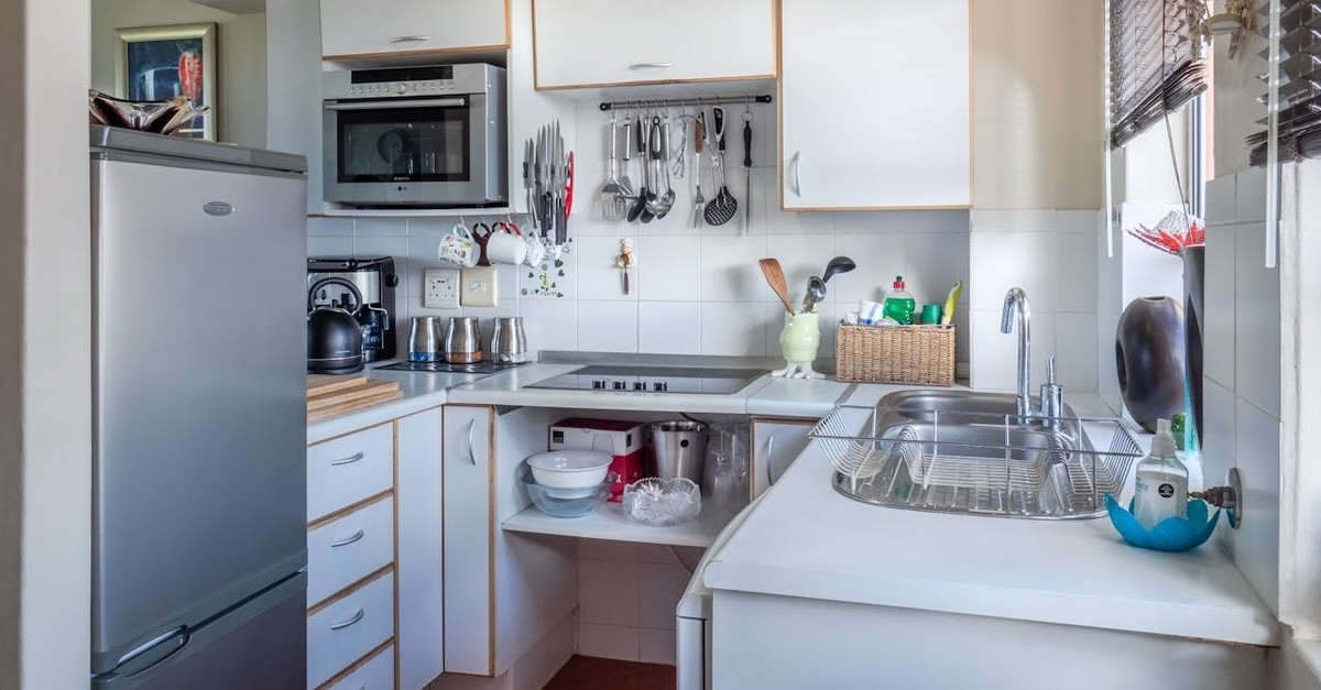 una cucina a U piccola