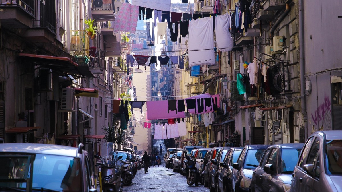 zona traffico limitato napoli