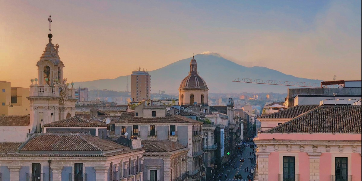 Living in Catania