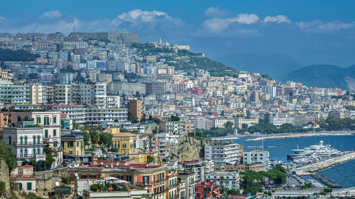 zona a traffico limitato napoli
