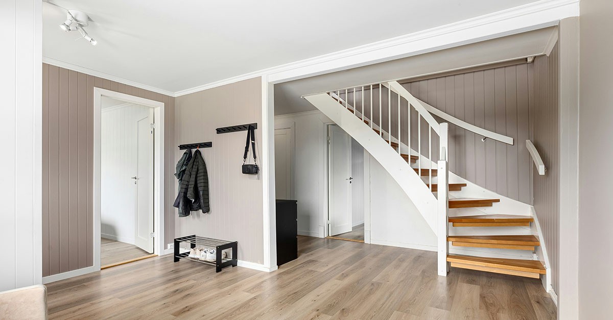 Seminterrato arredato