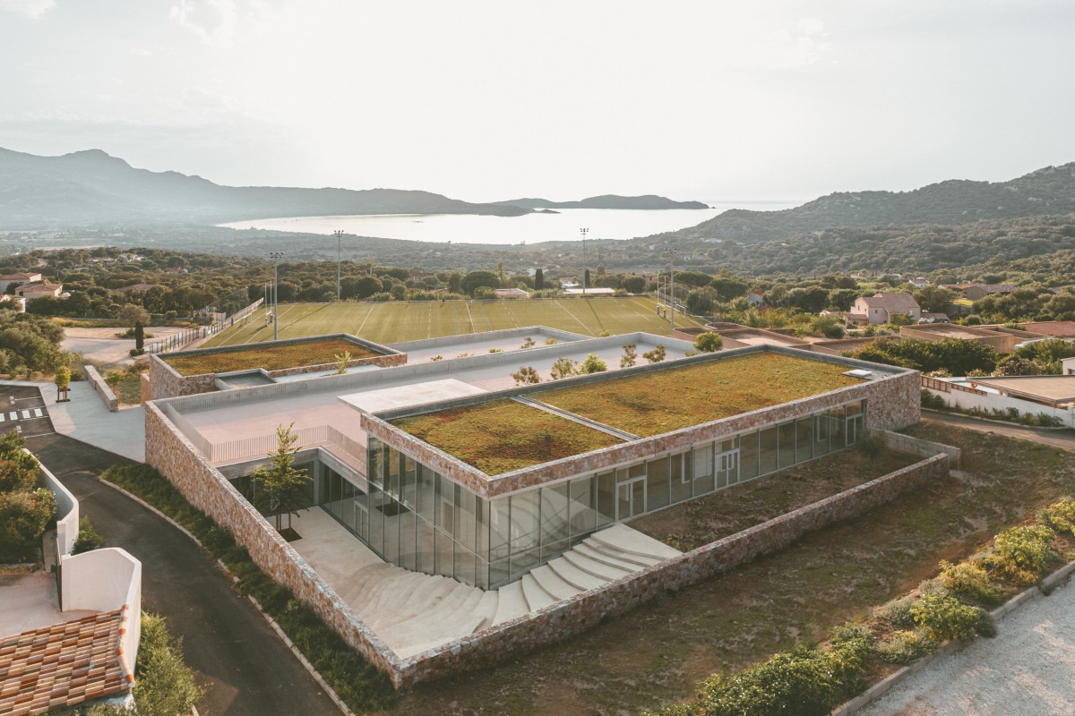 La nuova scuola e centro culturale Edmond Simeoni