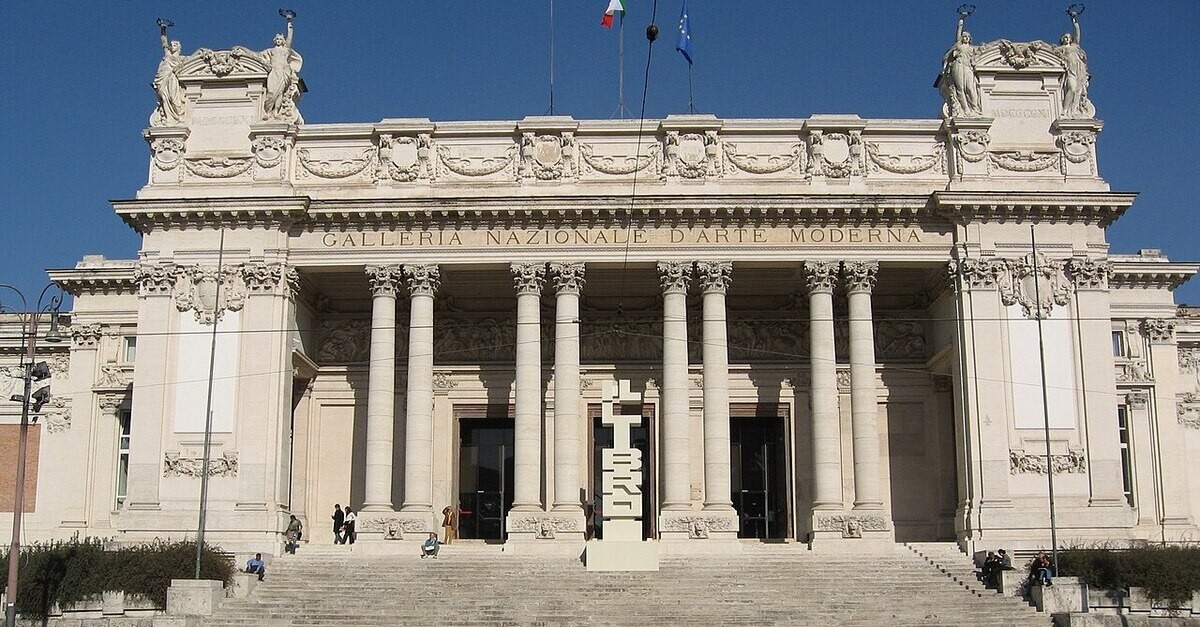 L'entrata principale drlla Galleria di Arte Moderna e Contemporanea a Roma L'entrata principale drlla Galleria di Arte Moderna e Contemporanea a Roma