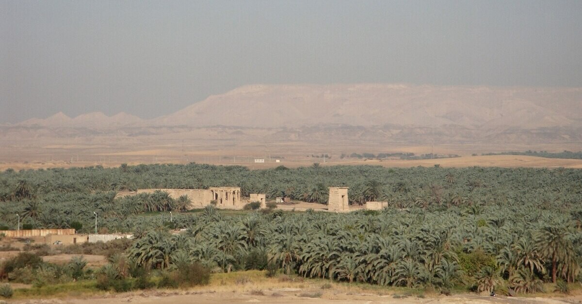 La città scoperta nel deserto in Egitto vista da lontano