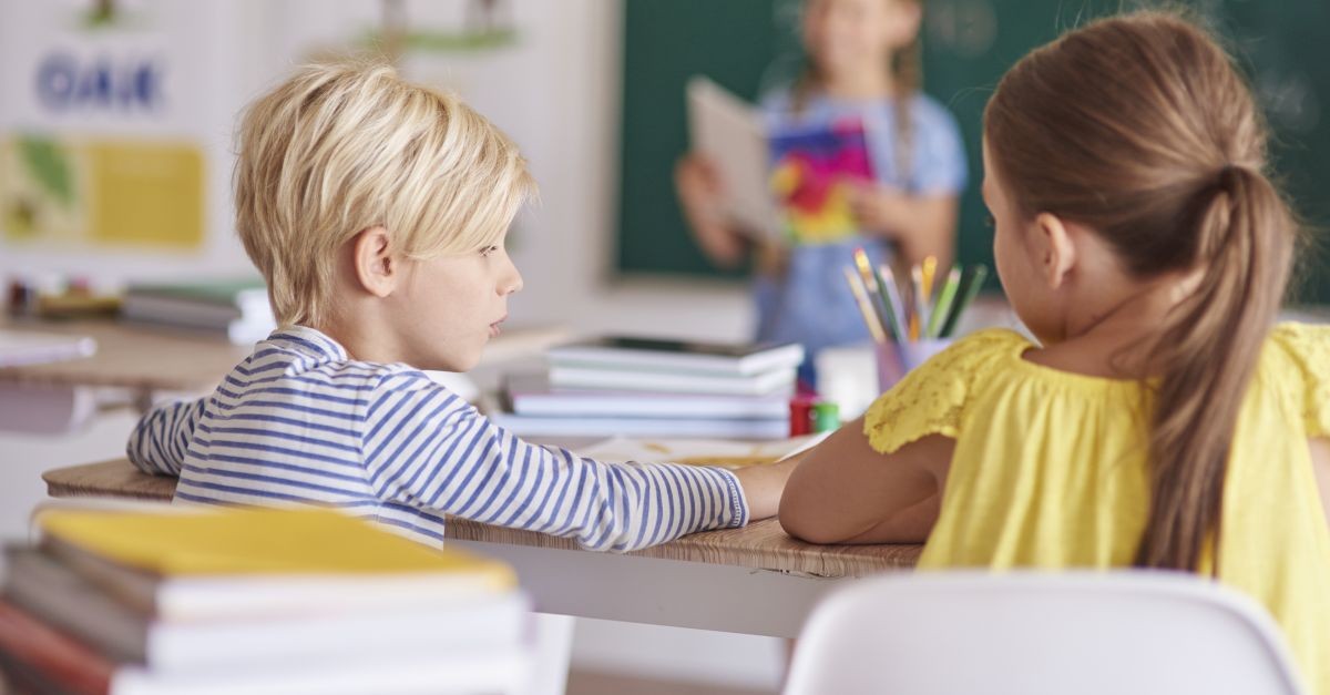 bambini in classe bambini in classe