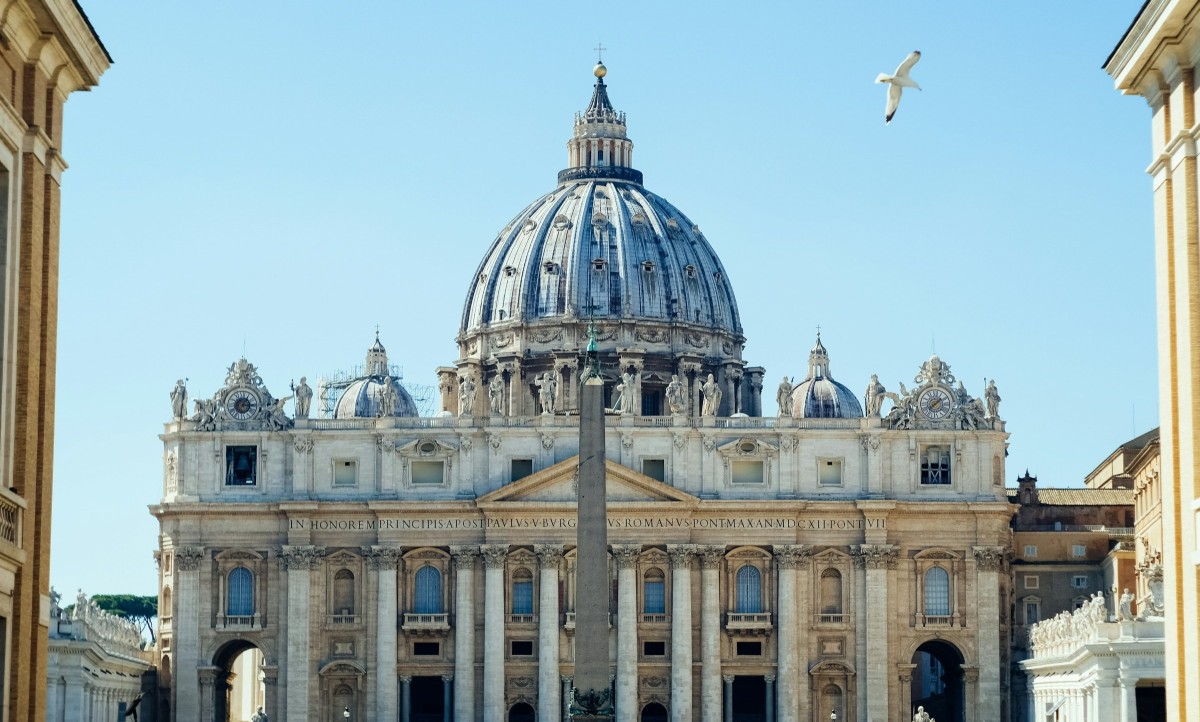 Quelle est la différence entre une cathédrale et une basilique ?