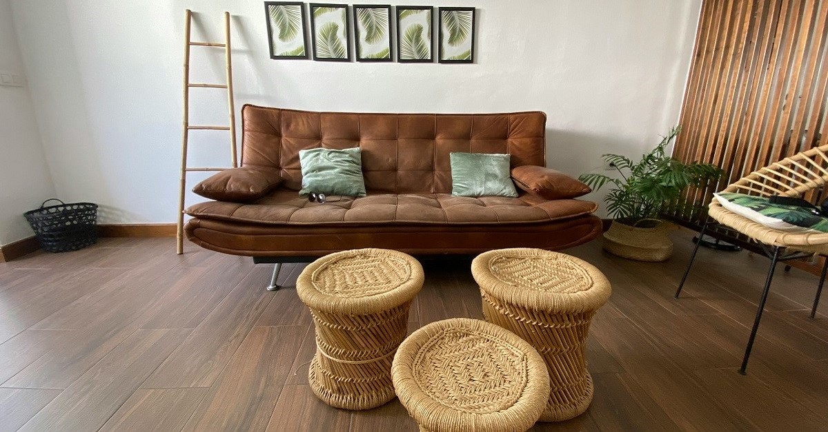 Un soggiorno con parquet