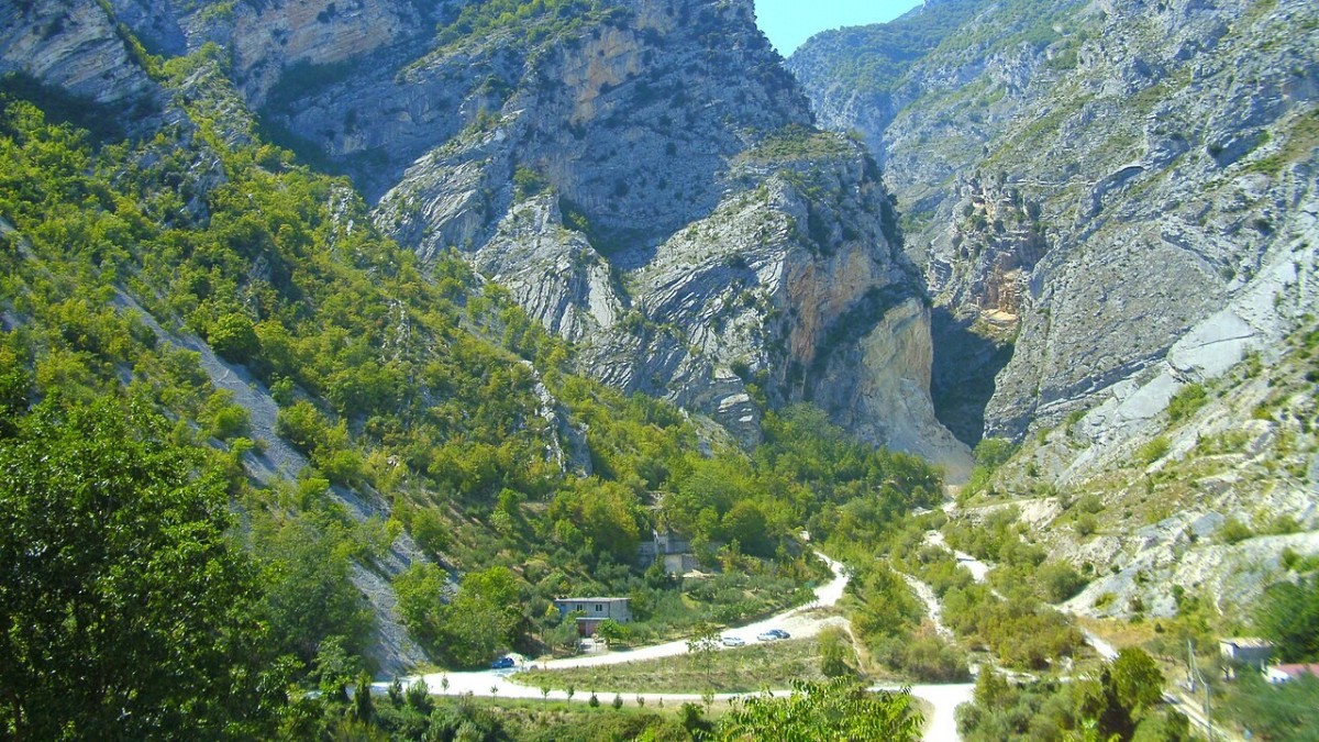 castello di roccascalegna