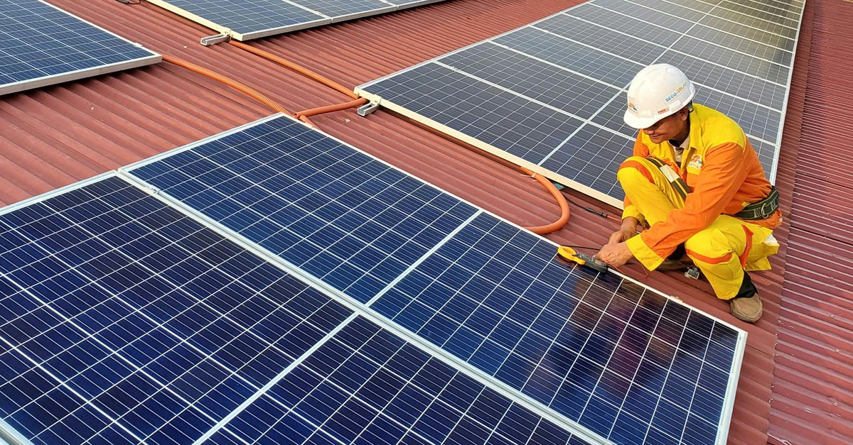 Installazione dell'impianto fotovoltaico Installazione dell'impianto fotovoltaico