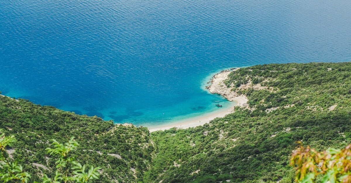 spiaggia lubenice croazia spiaggia lubenice croazia