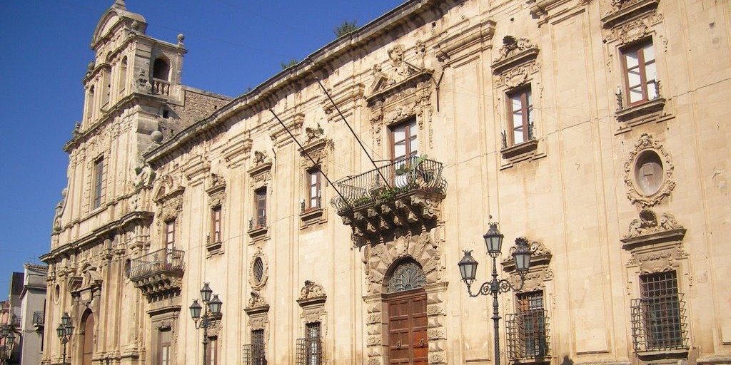 cosa vedere a militello val di catania 