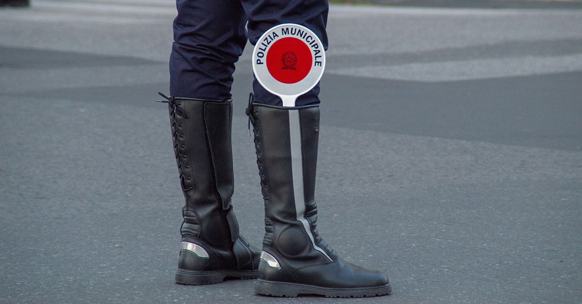 Vigili urbani e abusi edilizi