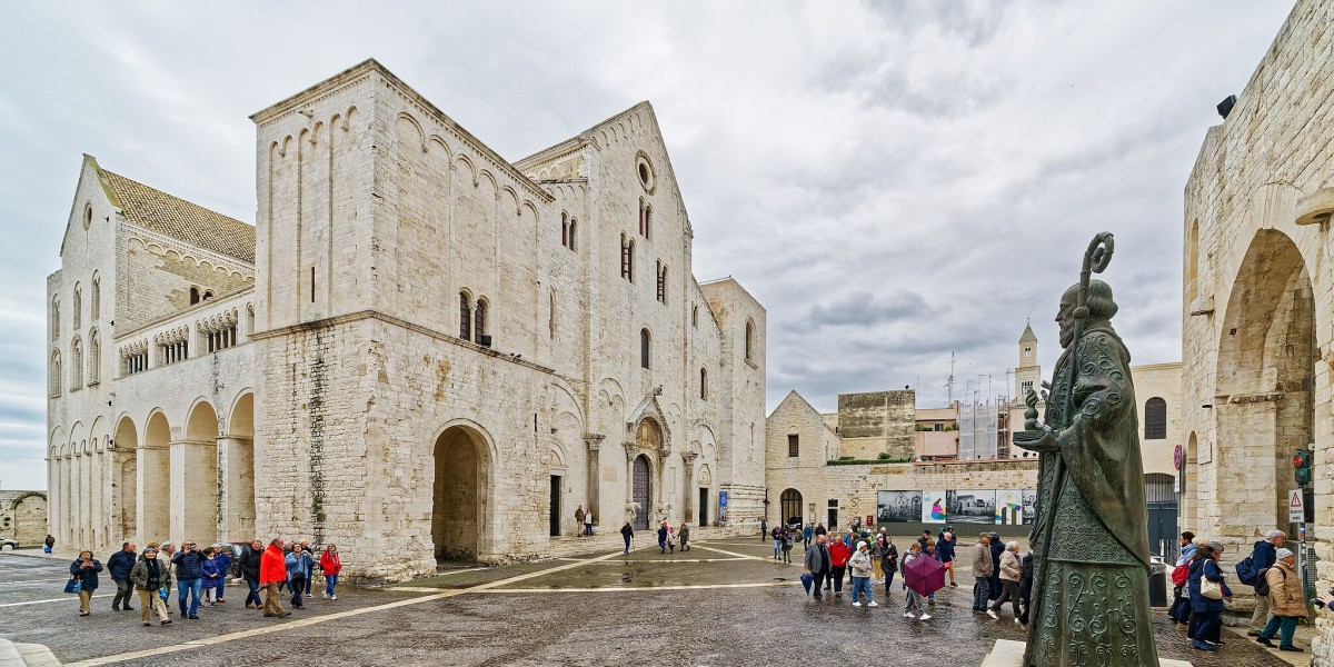 monumenti a bari