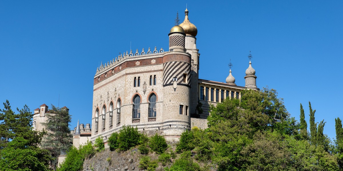 rocchetta mattei dove si trova