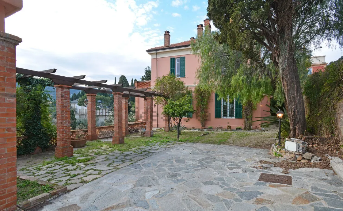 villa in vendita