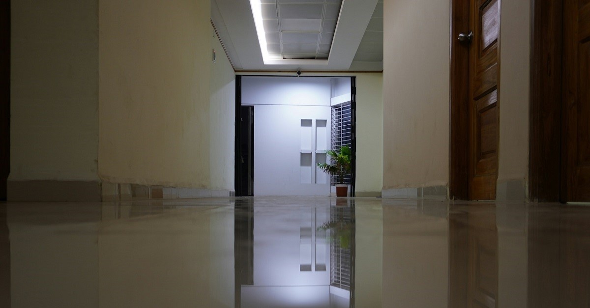 Un pavimento con rivestimento in resina