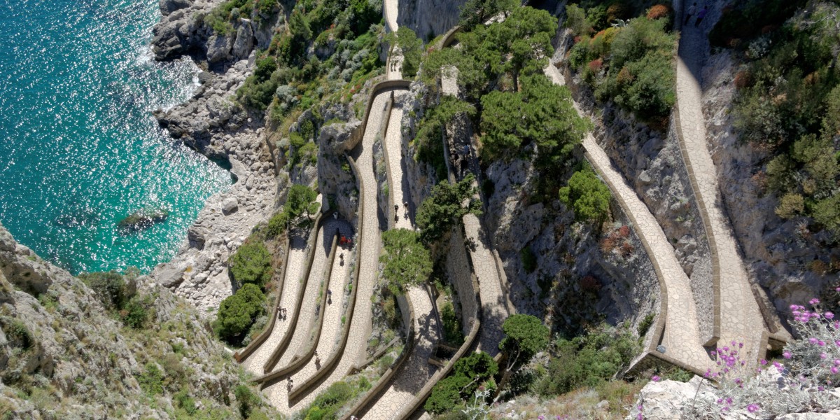best time to visit Amalfi coast