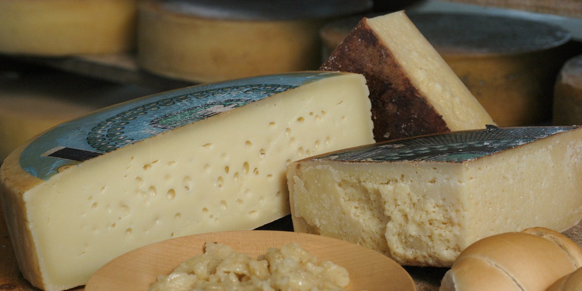 Regional Italian cheeses