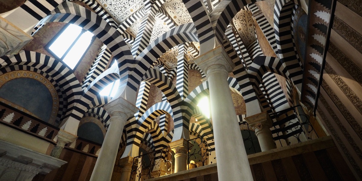 rocchetta mattei dove si trova